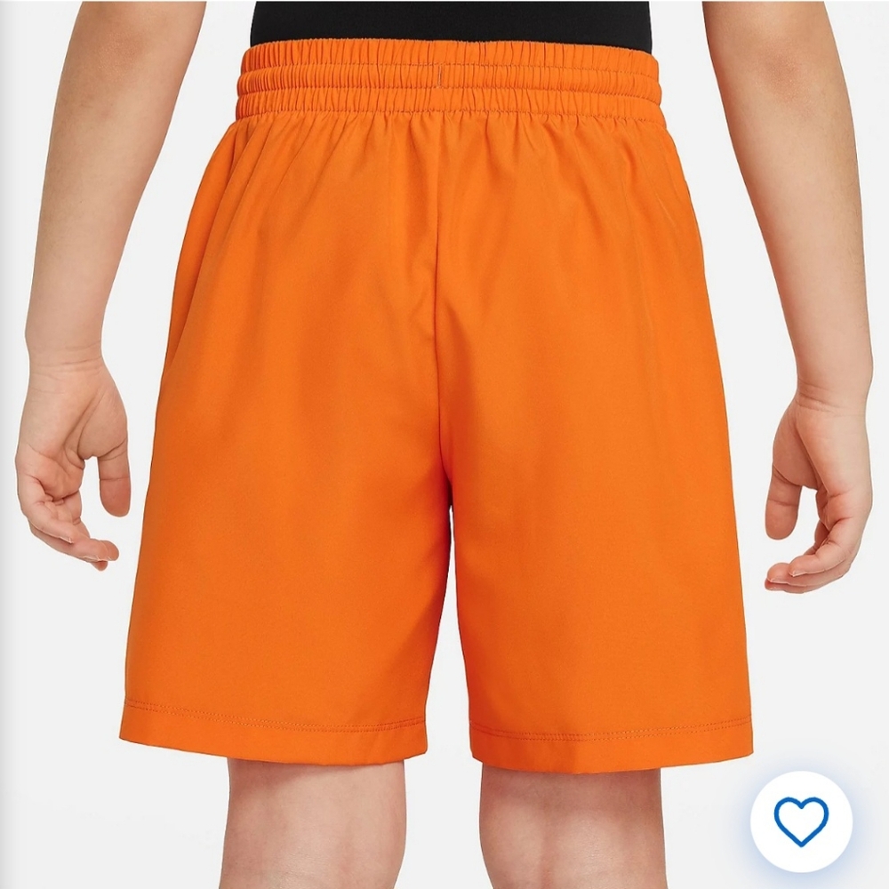 NWT Nike Boys' Dri-FIT Multi+ Woven Shorts 6 in - Picture 2 of 3